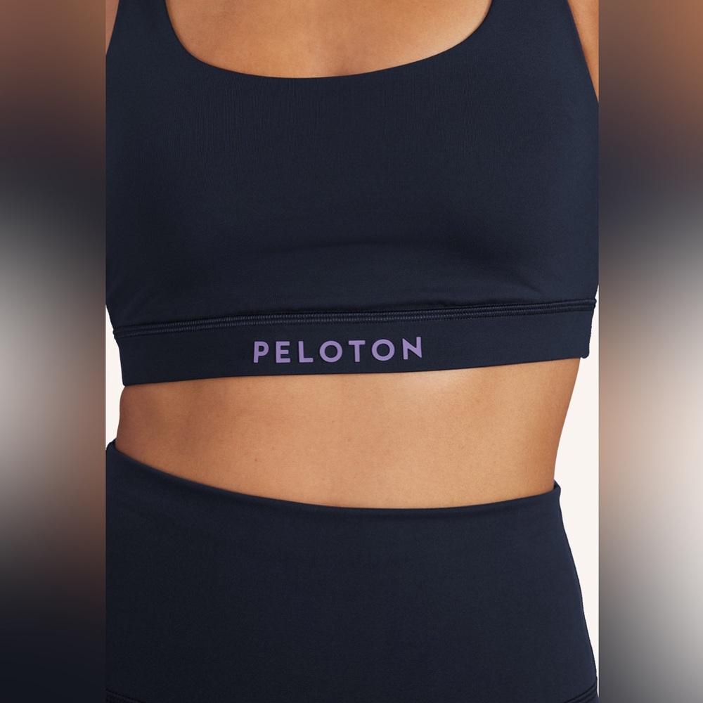 Peloton Energy Bra - Picture 2 of 10